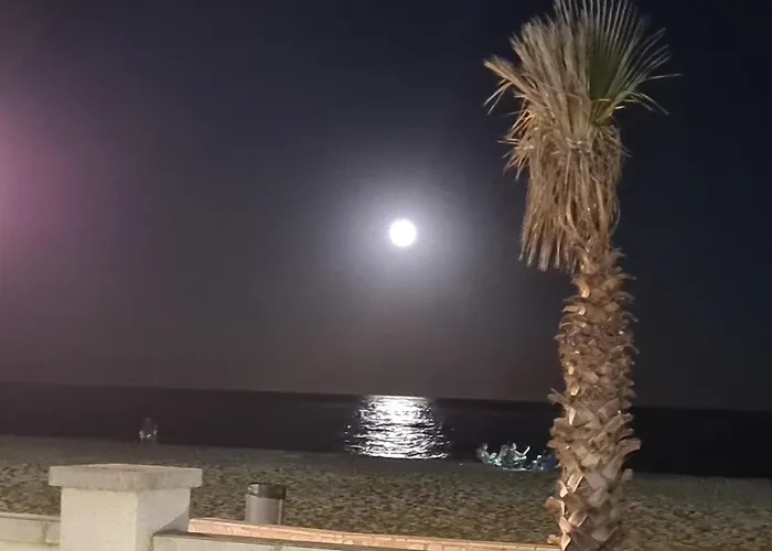 Apartamento Primera Linea Mar Cambrils Cerca Puerto