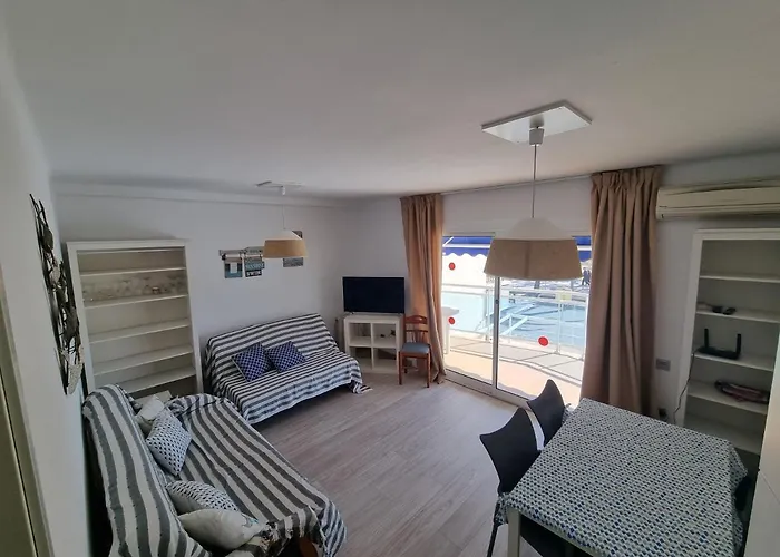 Apartamento Primera Linea Mar Cambrils Cerca Puerto